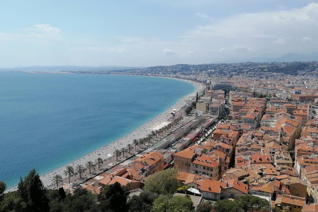 Private Room In Shared Apartment In The Center Of Nice Luaran gambar