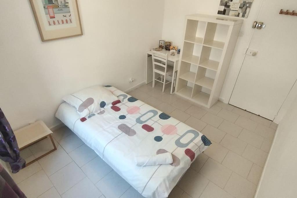 Private Room In Shared Apartment In The Center Of Nice Luaran gambar